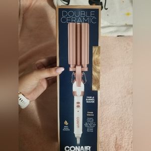 Triple barrel waver conair